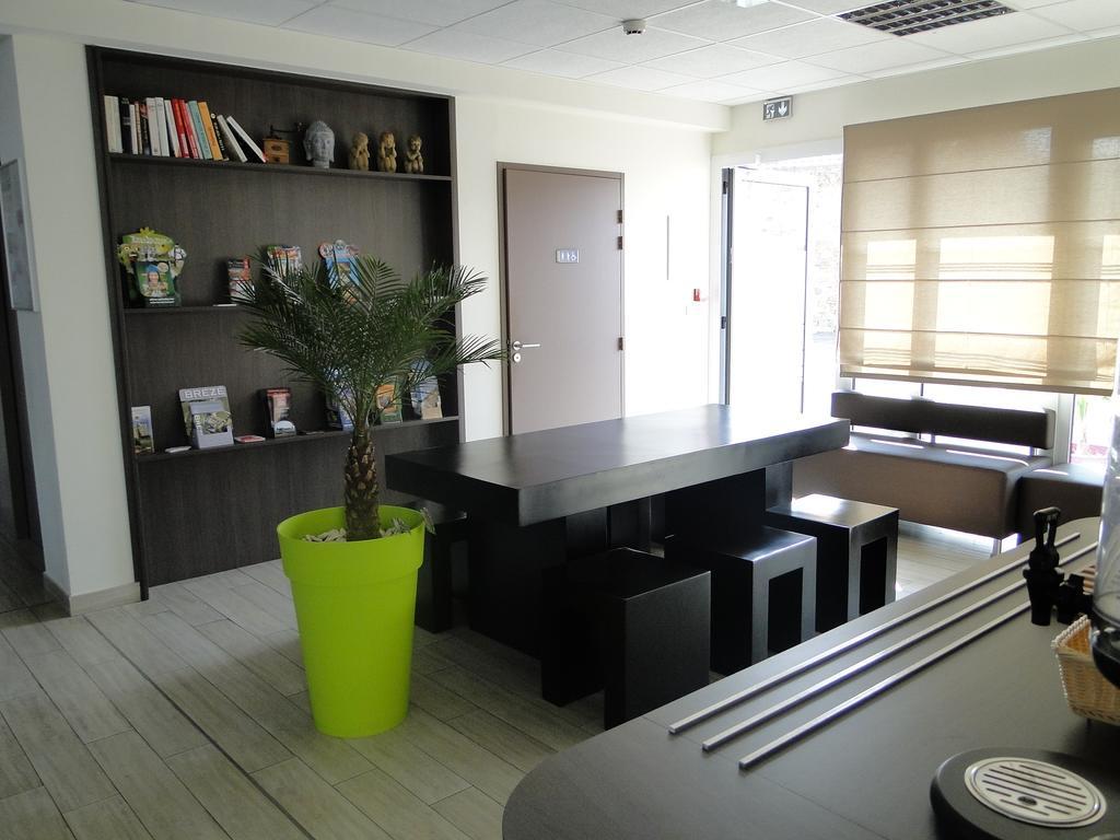 The Originals Access, Hotel Cholet Gare Esterno foto