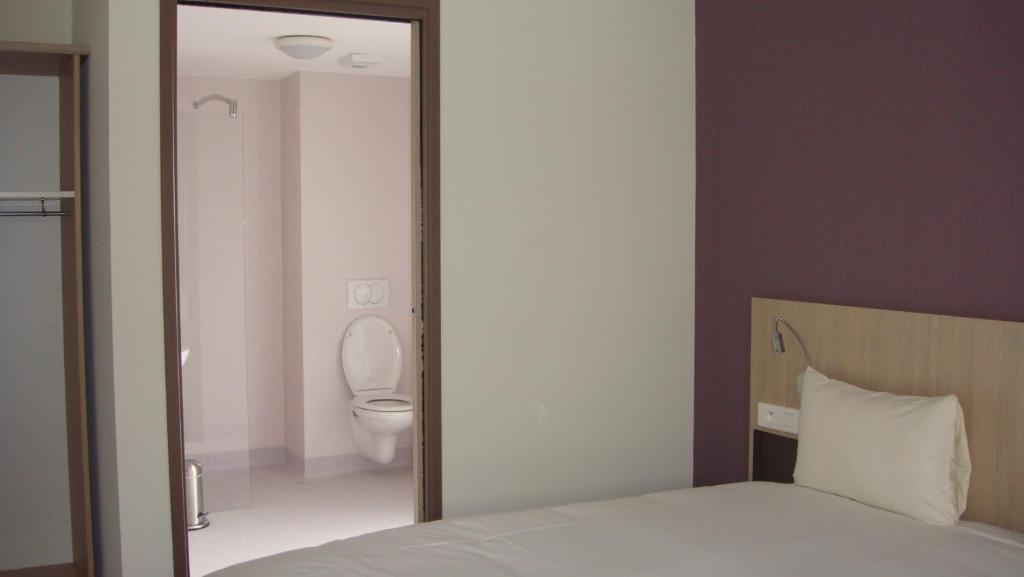 The Originals Access, Hotel Cholet Gare Esterno foto